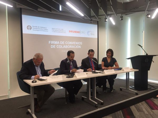 Firma del convenio entre la Secretaría Ejecutiva del Sistema Nacional Anticorrupción y el Tecnológico de Monterrey